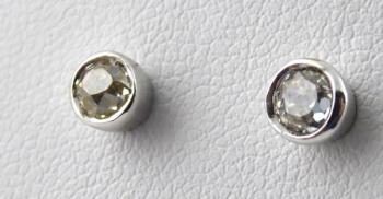 Goldene Ohrringe mit Diamanten - Gold, Diamant - 1960